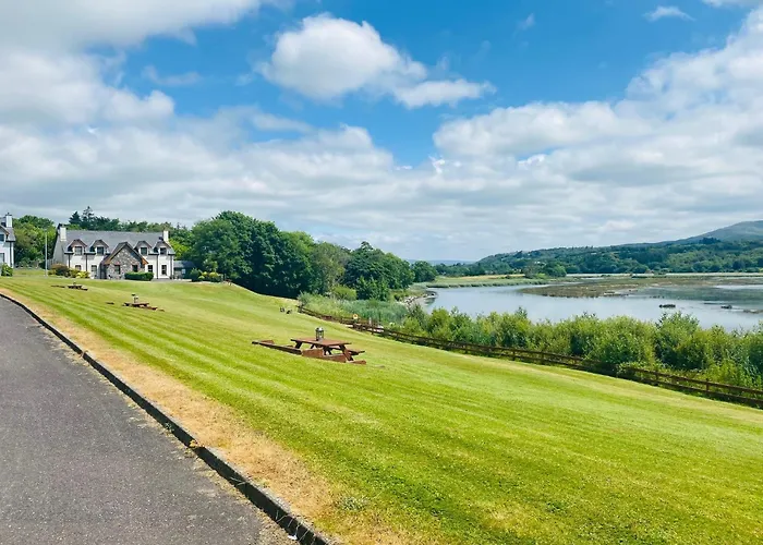 3 Bedroomed Sea View House Overlooking Bay Estuary Dom wakacyjny